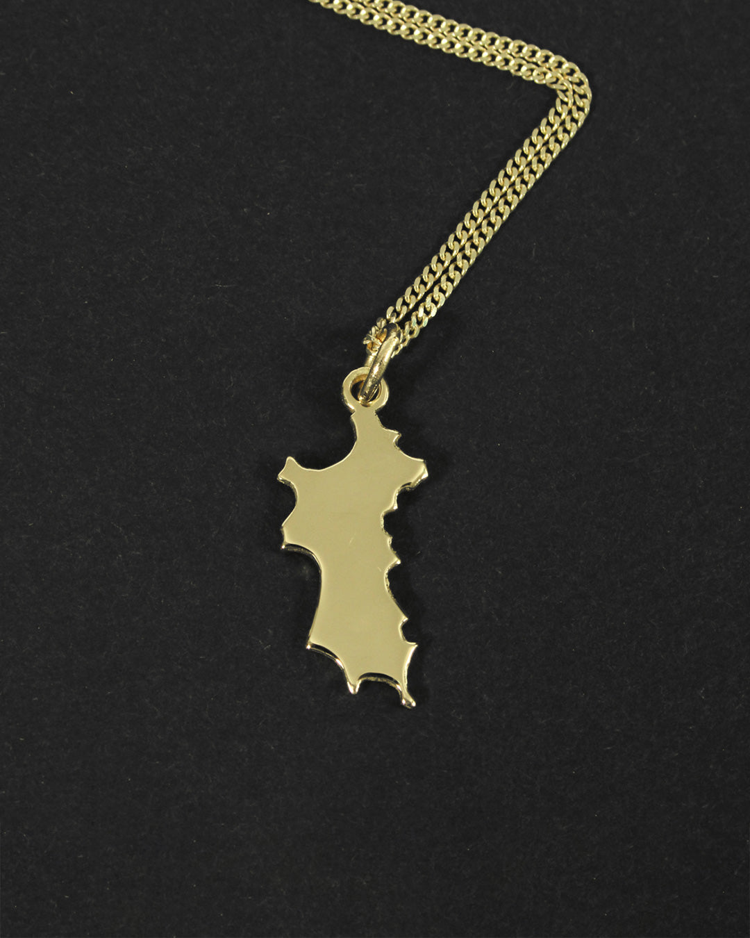 Mini 18k gold Mustique island pendant necklace luxury Caribbean island jewellery made in England