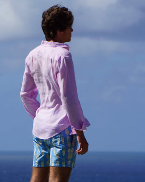 Men's beach vacation shirt in plain pale pink linen