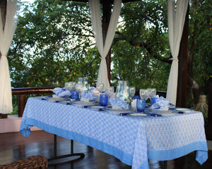 Lotty B Tablecloth & Napkin set: SHELLTOP - BLUE