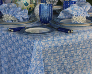 Lotty B Tablecloth & Napkin set: SHELLTOP - BLUE