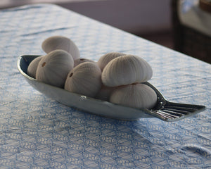 Lotty B Tablecloth & Napkin set: SHELLTOP - BLUE