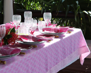 Lotty B Tablecloth & Napkin set: SHELLTOP - PINK