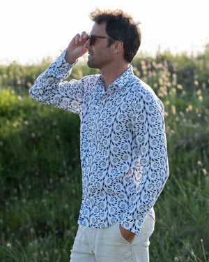 Mens linen vacation shirt in Fern Navy print by designer Lotty B