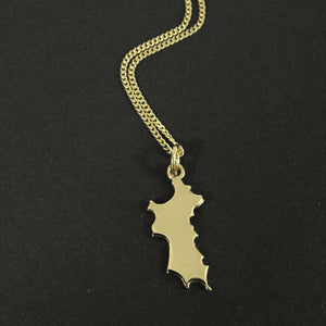 18K Gold Mini Mustique Island Pendant & Chain - Front 