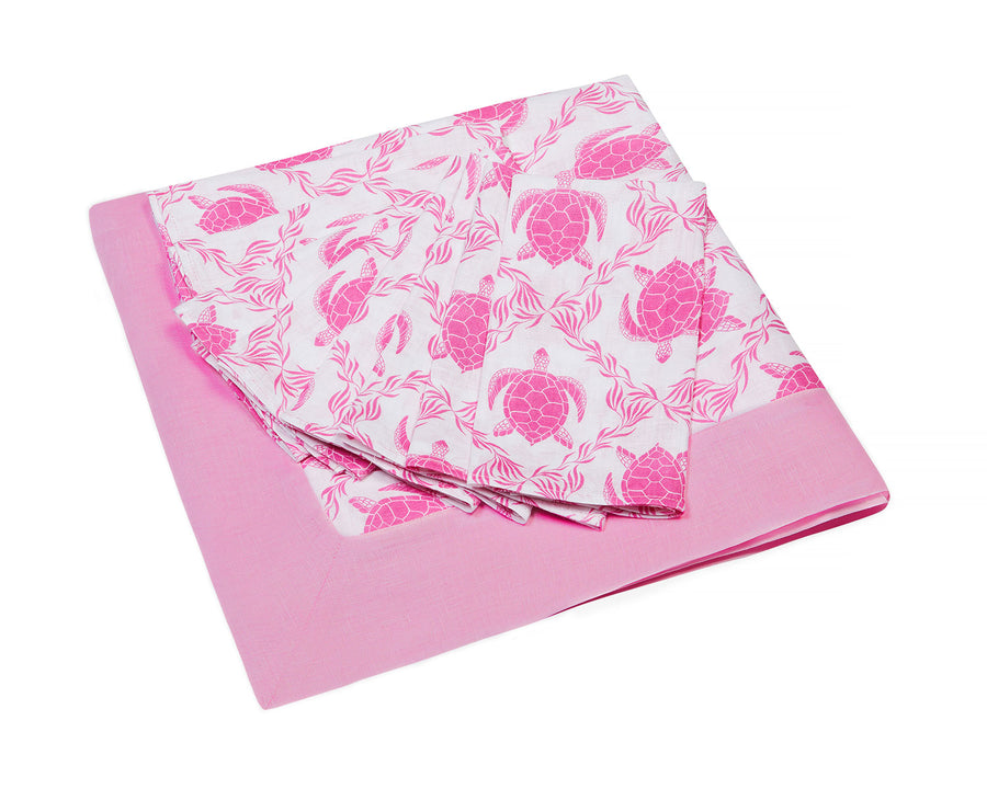 Lotty B Tablecloth & Napkin set: TURTLE TRELLIS - PINK